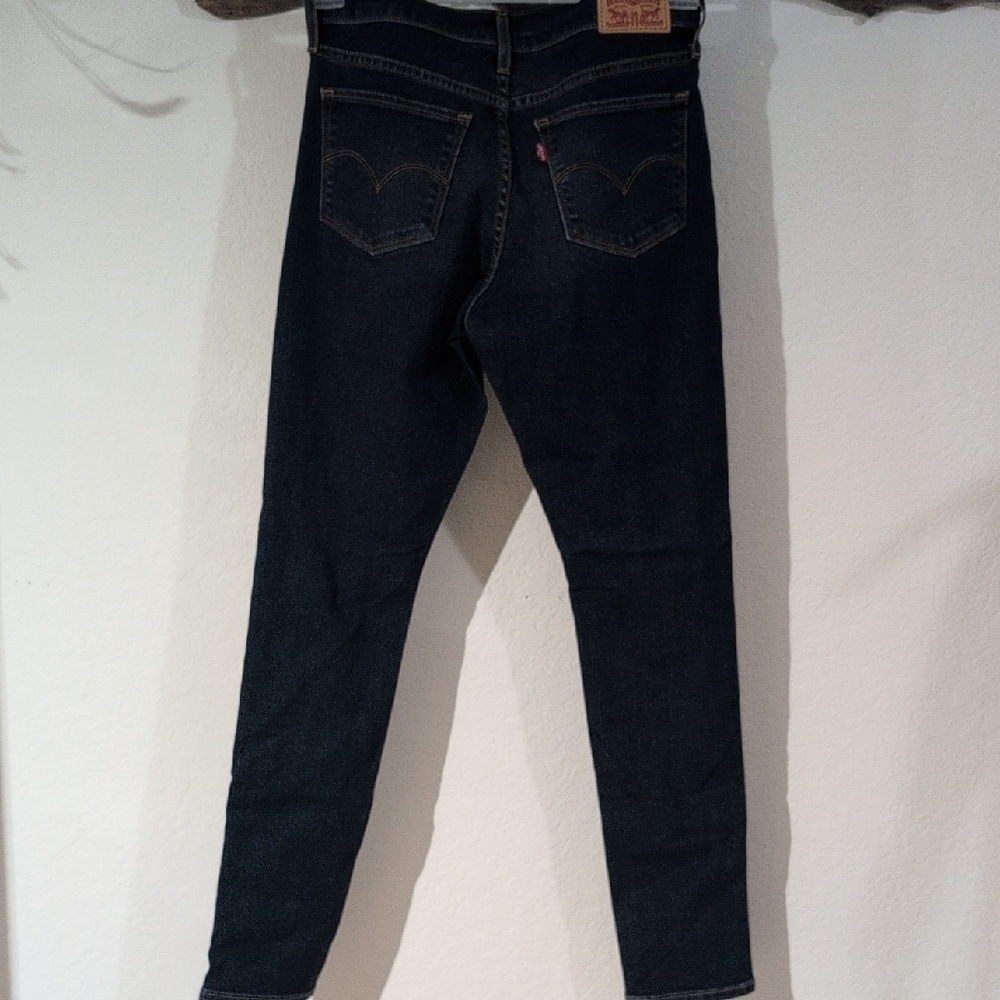 Levi's 311 Sleek Dark Wash Blue Women's Skinny Jeans 27 x 30 - Picture 4 of 9